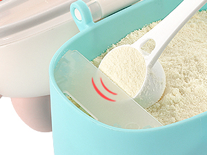 NCVI Formula Dispenser On The Go 9158, Built-in Leveler