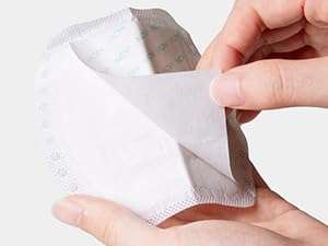 <h3><span style="color:#954113;"><em><strong>Extra-Wide Adhesive Strips</strong></em></span></h3> 
